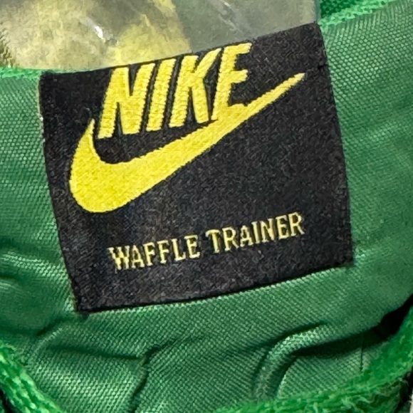 Mens Nike Waffle Trainer Green/Yellow/White Size 12 - Picture 9 of 9